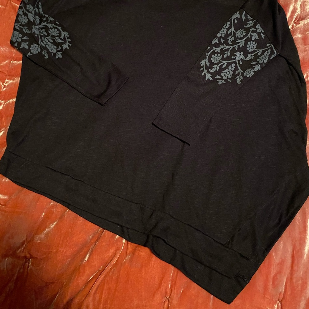 yoga top